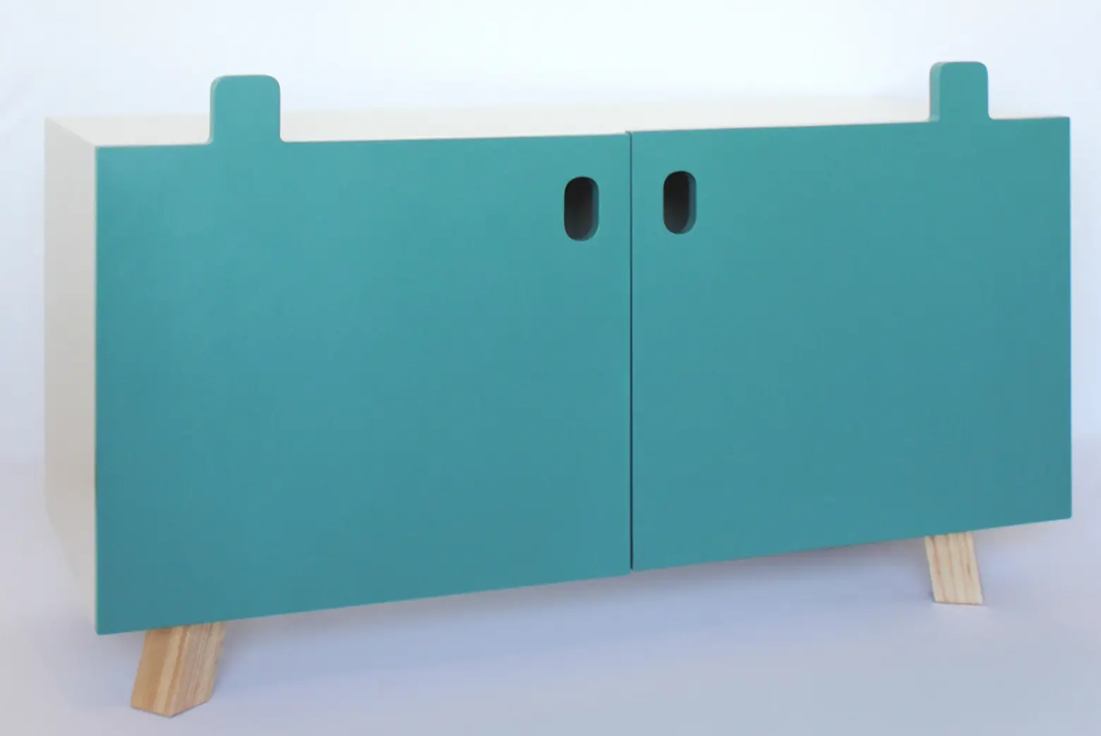 Mostros dresser designed by Oscar Nunez