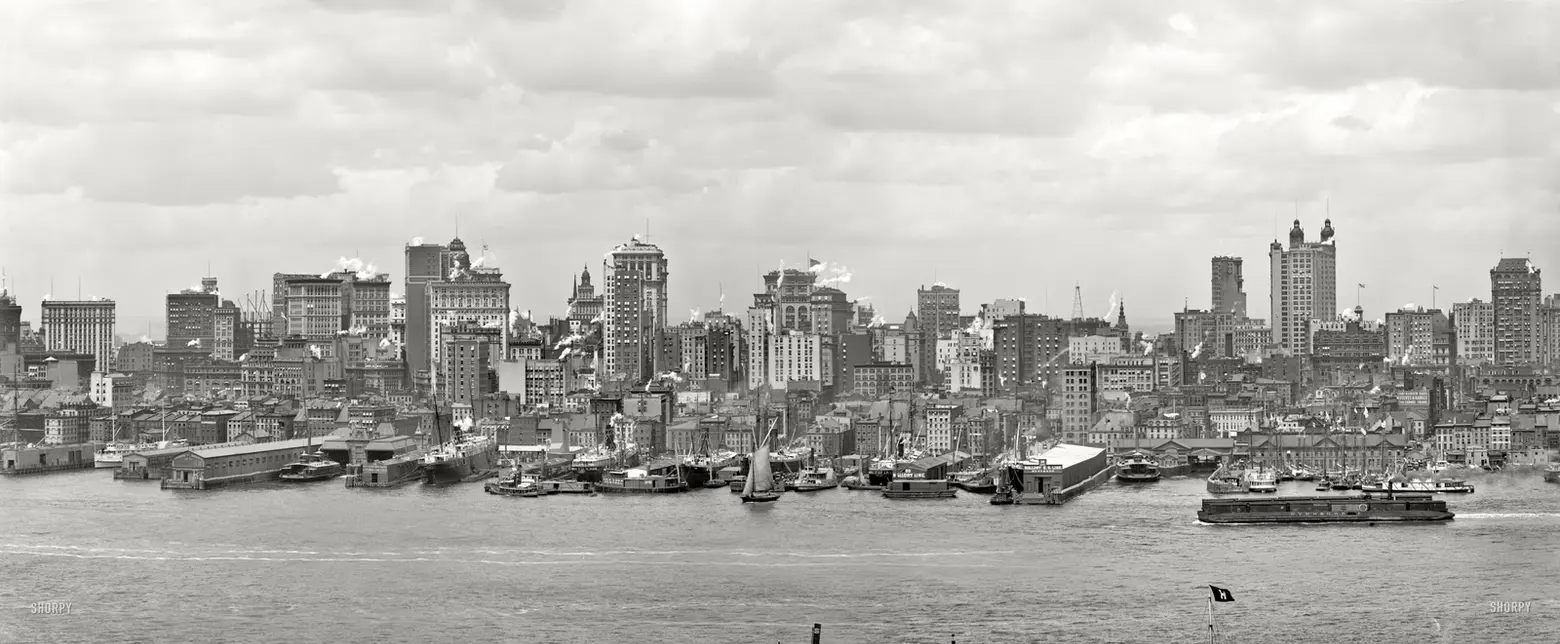 Not so much a skyline as simply a panorama shot of New York, this 1906 photo shows Manhattan just before the skyscraper boom really got started.
