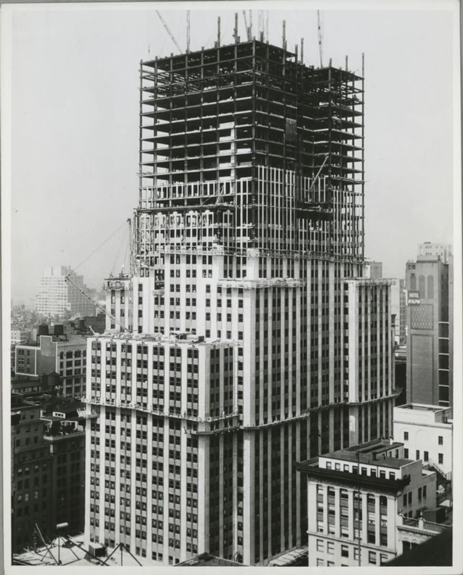 empire state building under construction