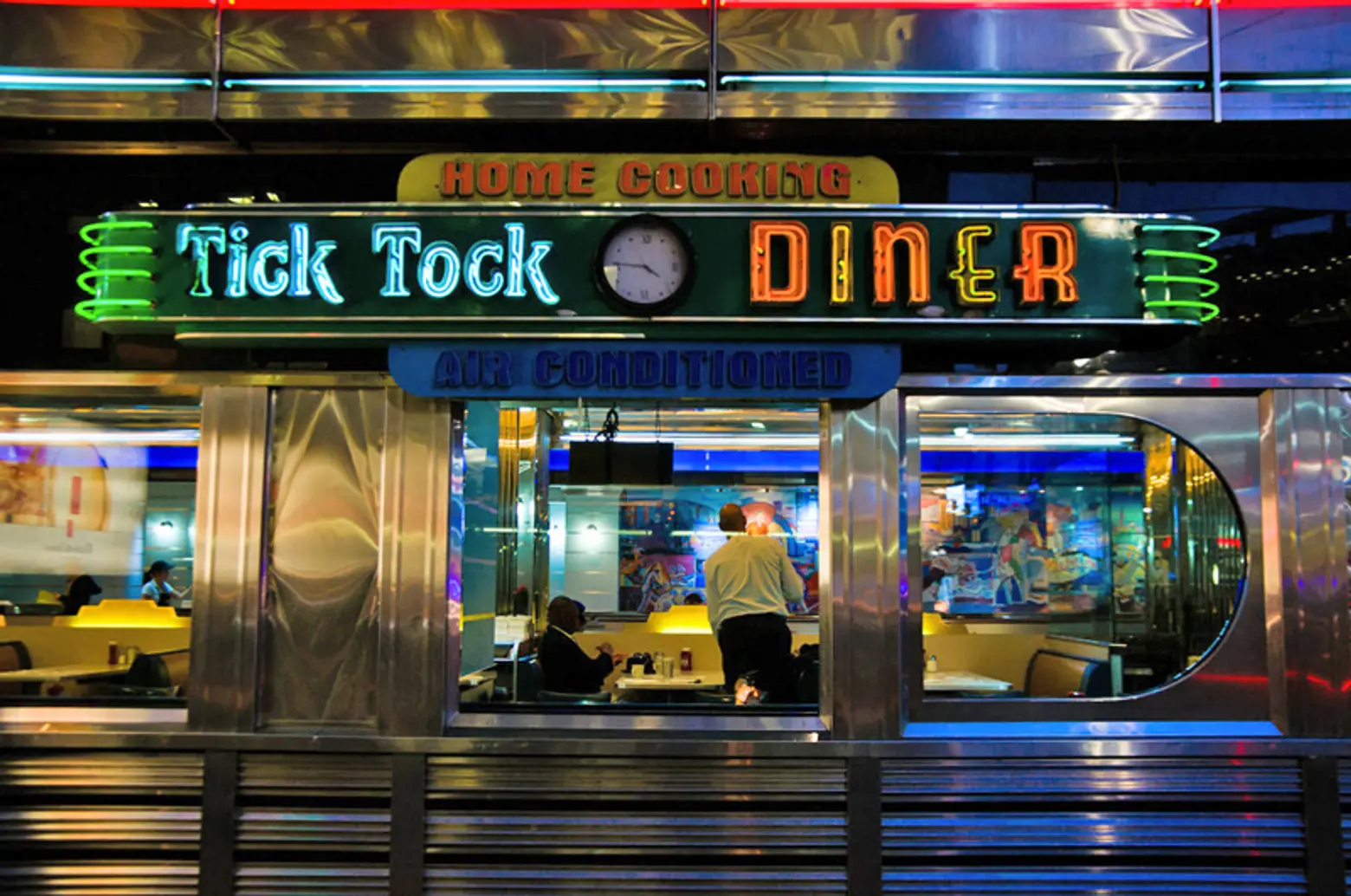 tick tock diner, nyc diner, classic diners, diner architecture