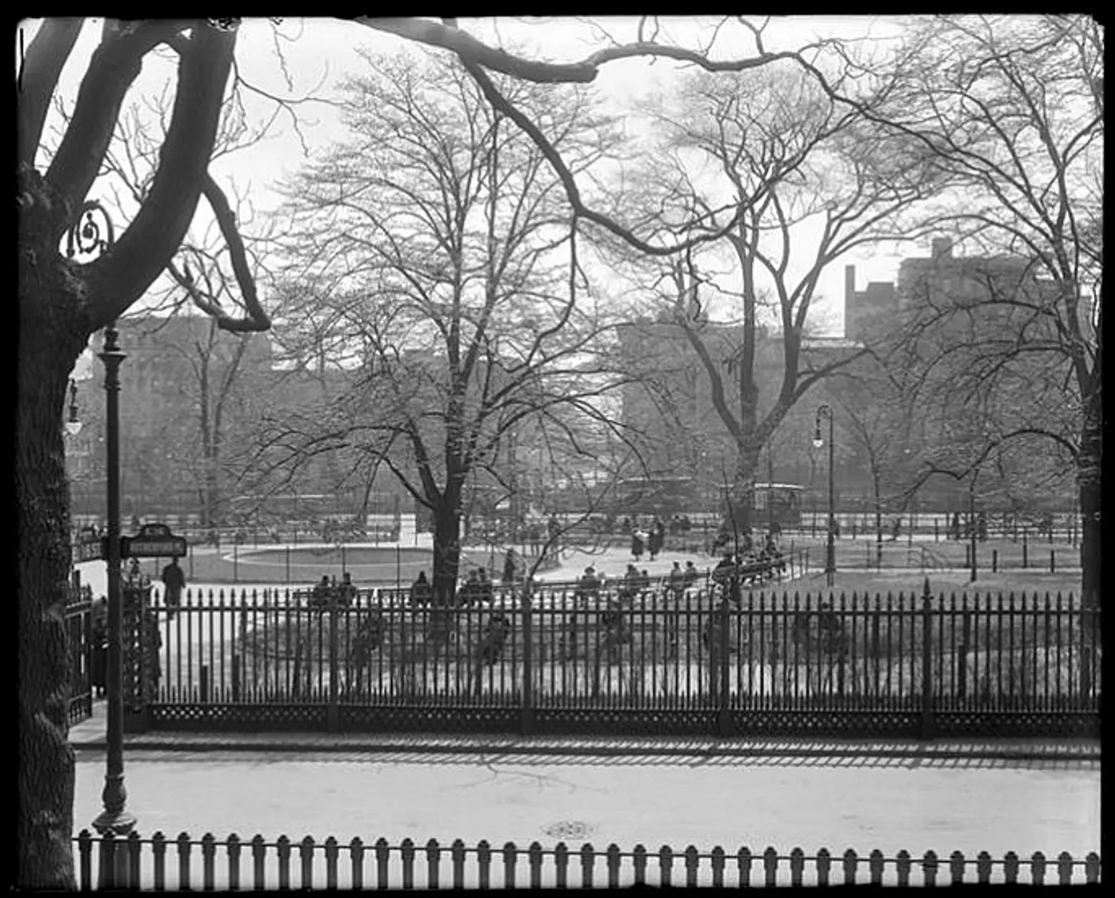Stuyvesant Square, Stuyvesant Square Park, NYC historic park photos