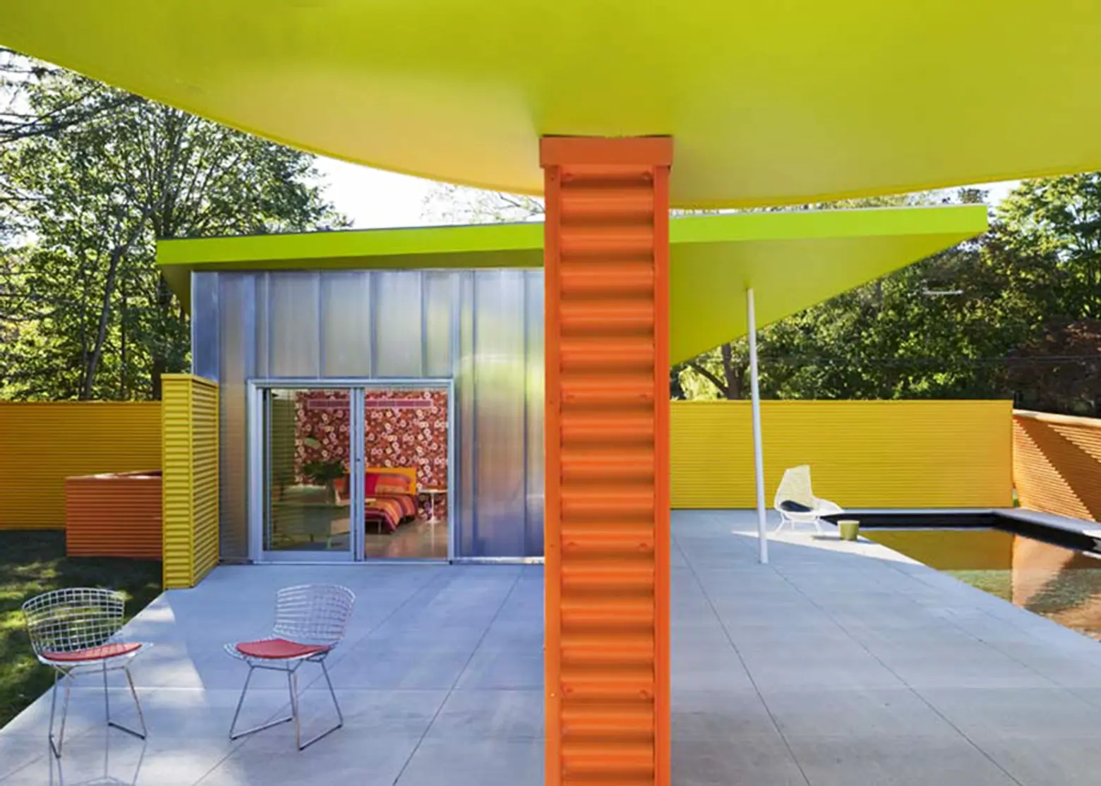 colorful home, Shelter Island Pavilion, Mies van der Rohe’s Barcelona Pavilion, Stamberg Aferiat, polycarbonate walls, passive house, geothermal energy, Shelter Island