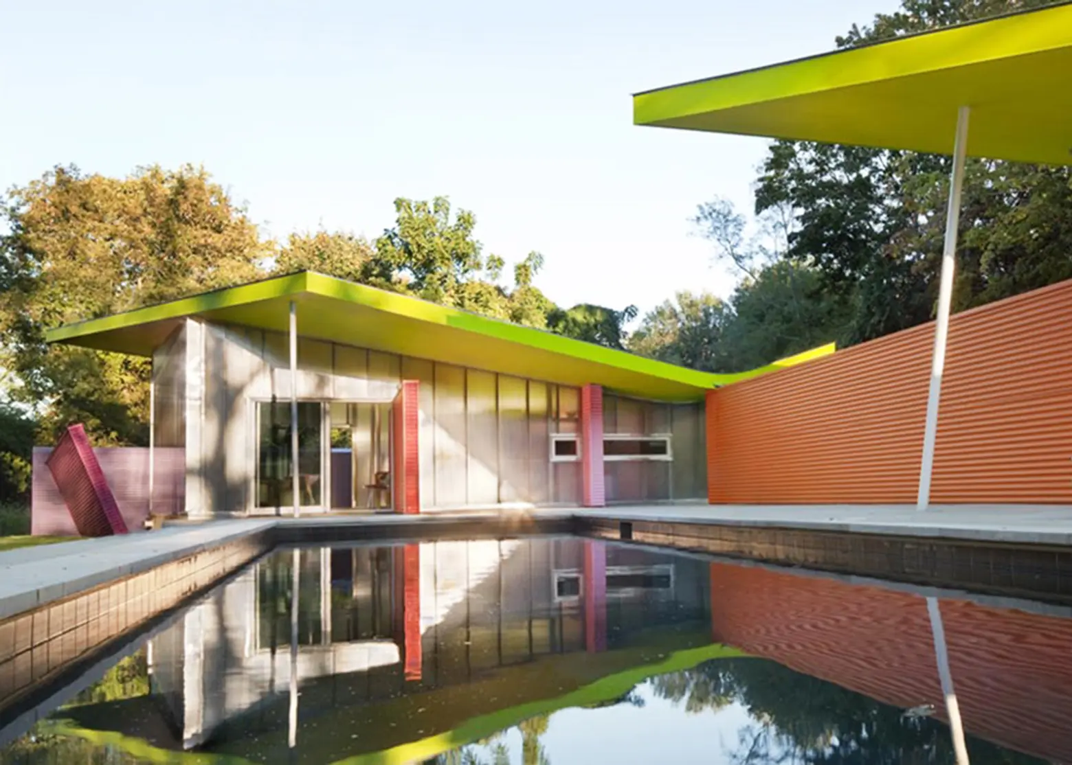 colorful home, Shelter Island Pavilion, Mies van der Rohe’s Barcelona Pavilion, Stamberg Aferiat, polycarbonate walls, passive house, geothermal energy, Shelter Island