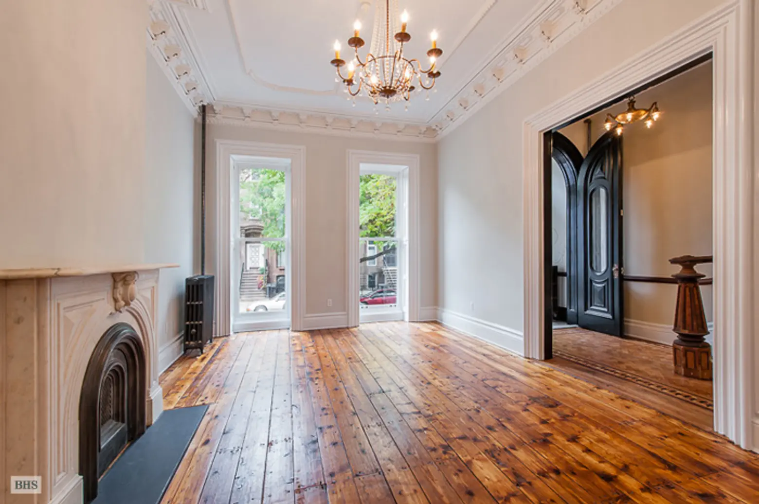 102 gates avenue renovated, renovated clinton hill townhouse, renovated historic home, brooklyn historic home, renovated brooklyn home