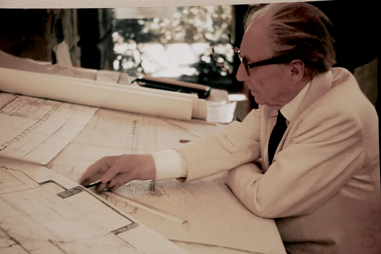 Frank Lloyd Wright, Architect, Renovation Diary
