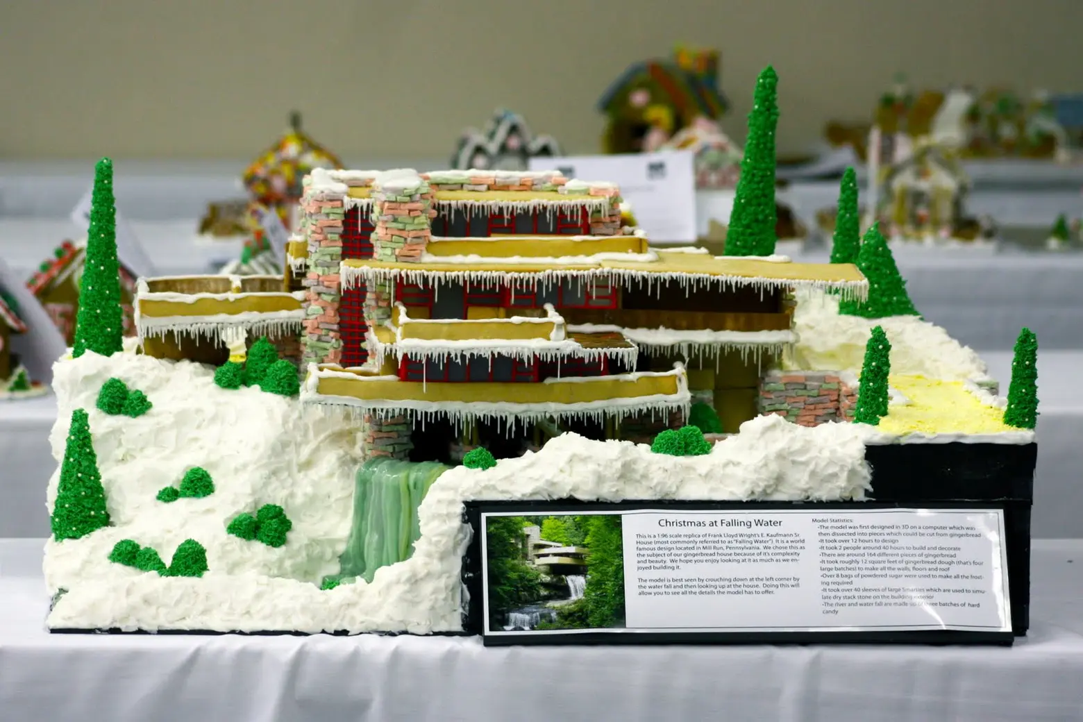 gingerbread, fallingwater, frank lloyd wright, modernist architecture, holiday, Garden Melodies