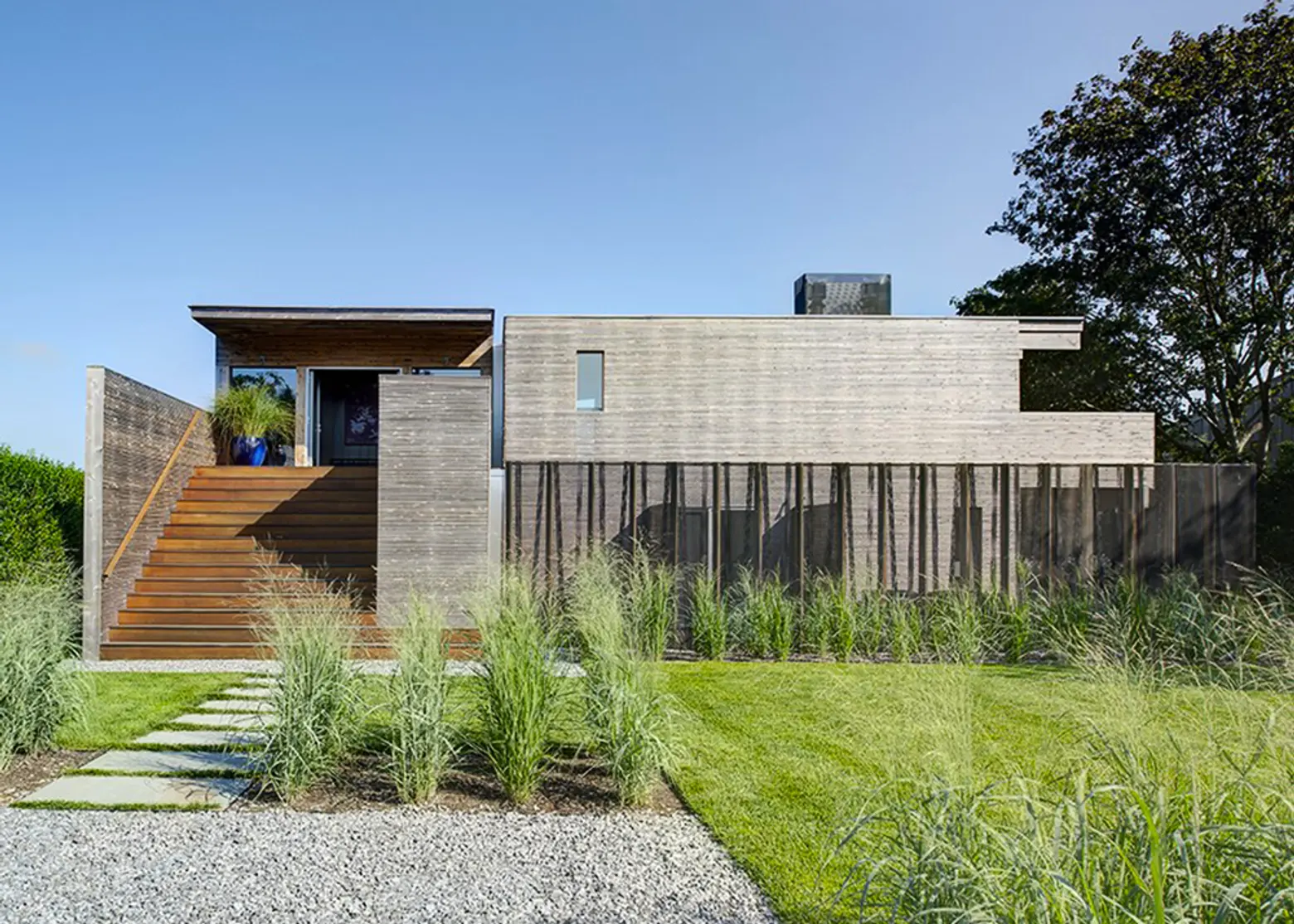 Bates Masi + Architects, prefabricated materials, prefabricated extension, Far Pond Residence, Hurricane-Proof, Waste-Free, Long Island, Southampton