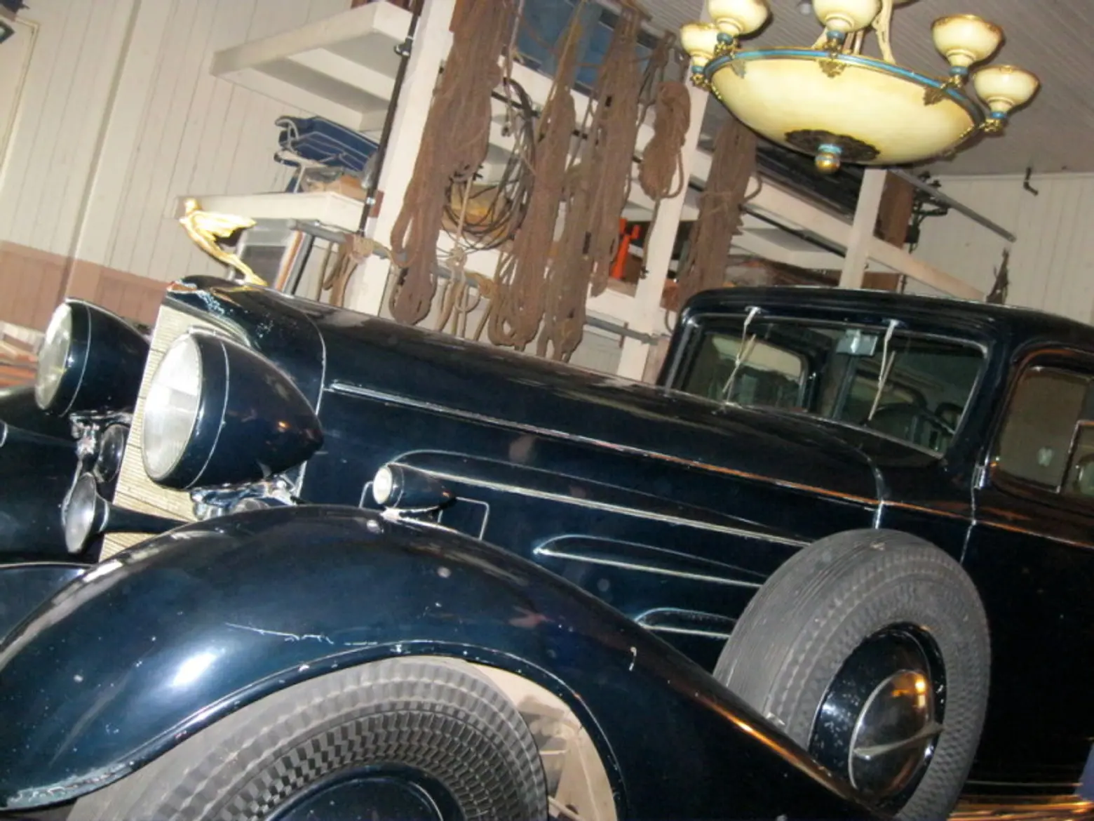 Huguette Clark, Bellosguardo, Empty Mansions, Heiress, Bill Dedman, Chrysler Royal Eight converitible, 1933 Cadillac V-16 seven-passenger limousine