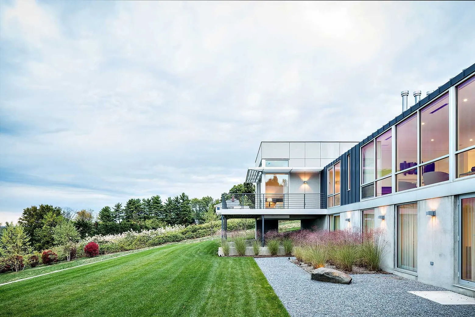 Workshop/APD, crafted modern home, Hudson Views, renovated barn, Andrew Kotchen, Briarcliff Manor, glazed facade, Hudson river