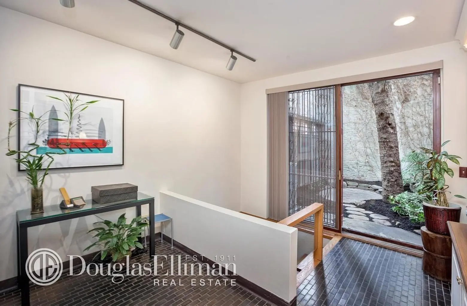 81 Hanson Place, 21 State Street, David Salle, Fort Greene, Brooklyn Heights, Modern townhouse, architecture, cool listings, high low, NYC real estate, brooklyn