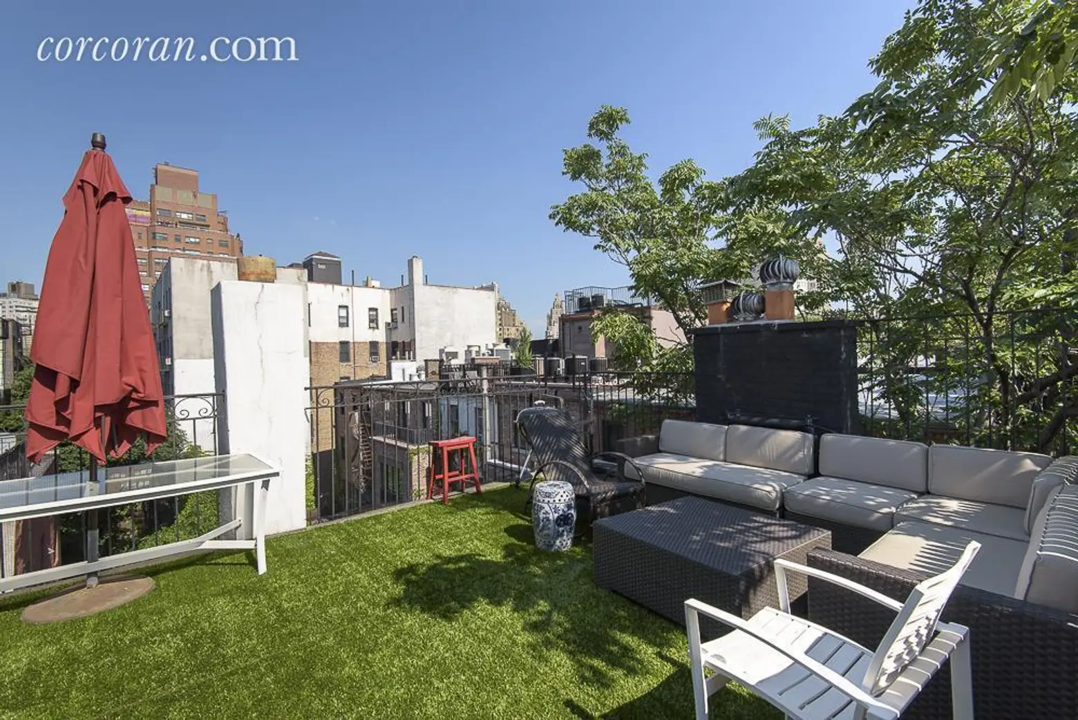 255 West 4th Street, private roof garden, renovated apartment