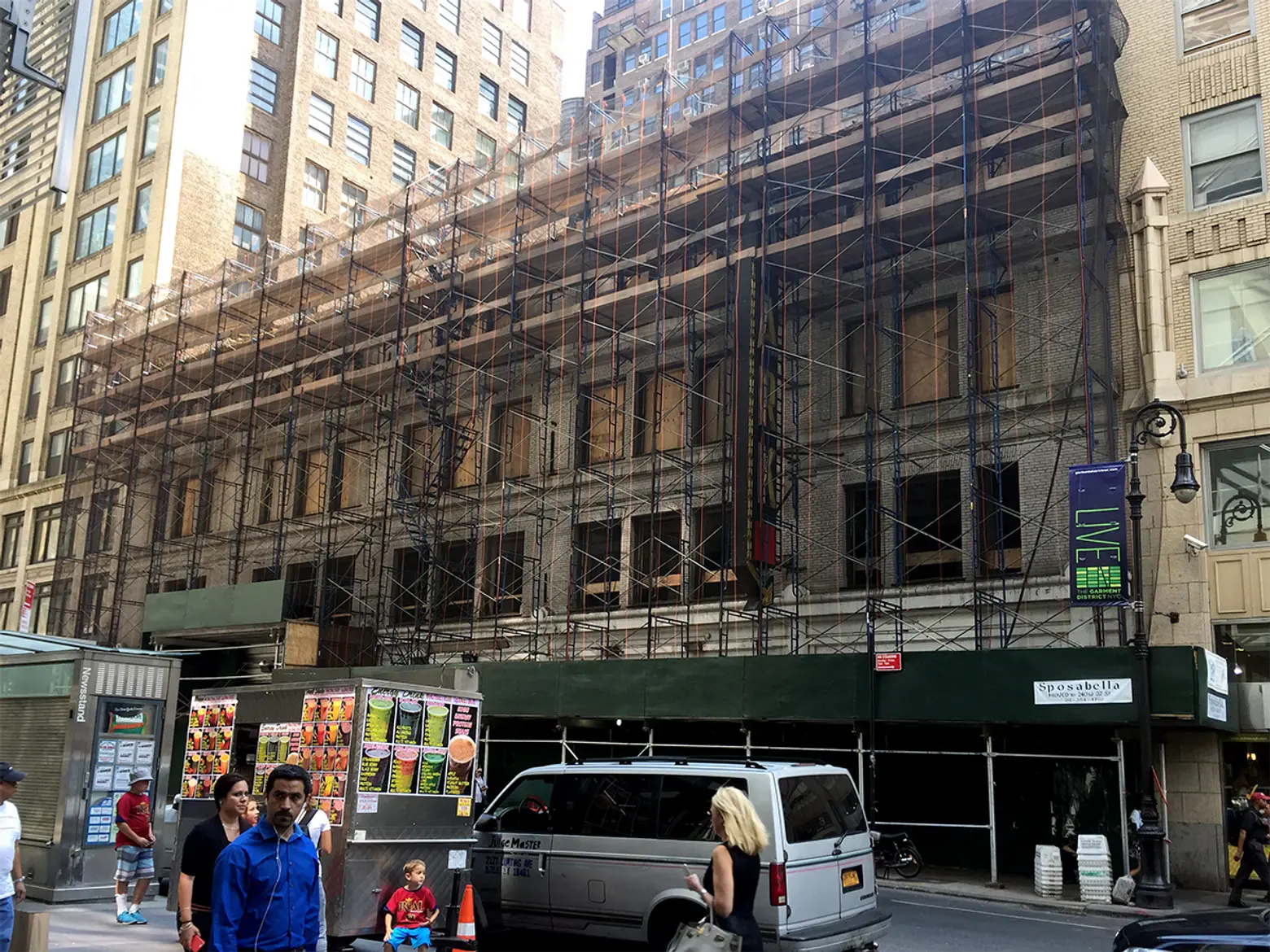 252 West 40th Street, Helpern Architects, Times Square hotels