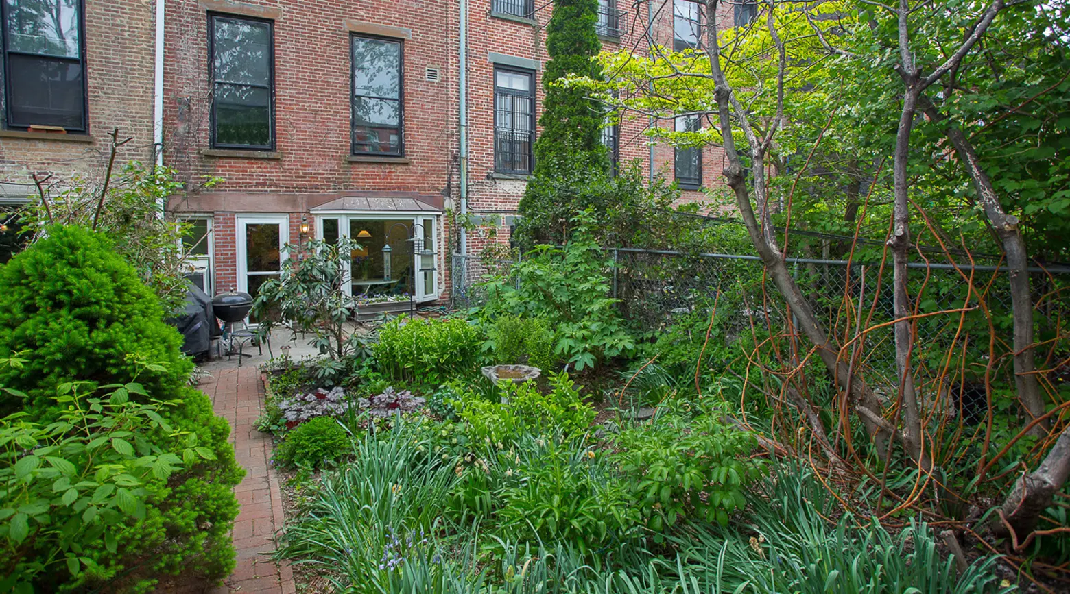 121 Lincoln Place, park slope, garden, brownstone
