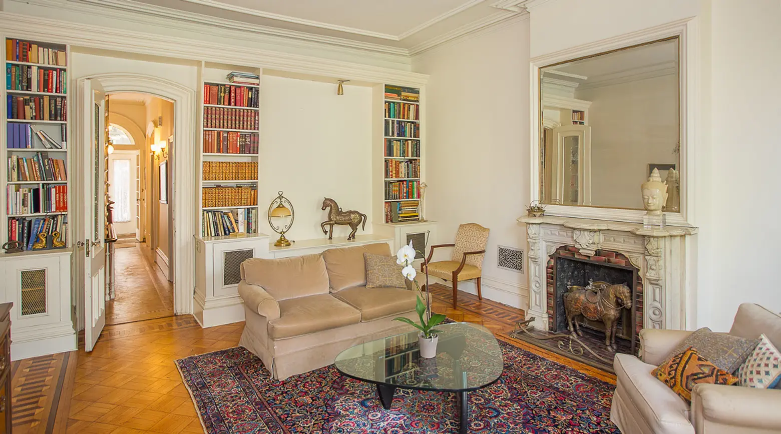 121 Lincoln Place, parlor floor, brownstone, living room, park slope