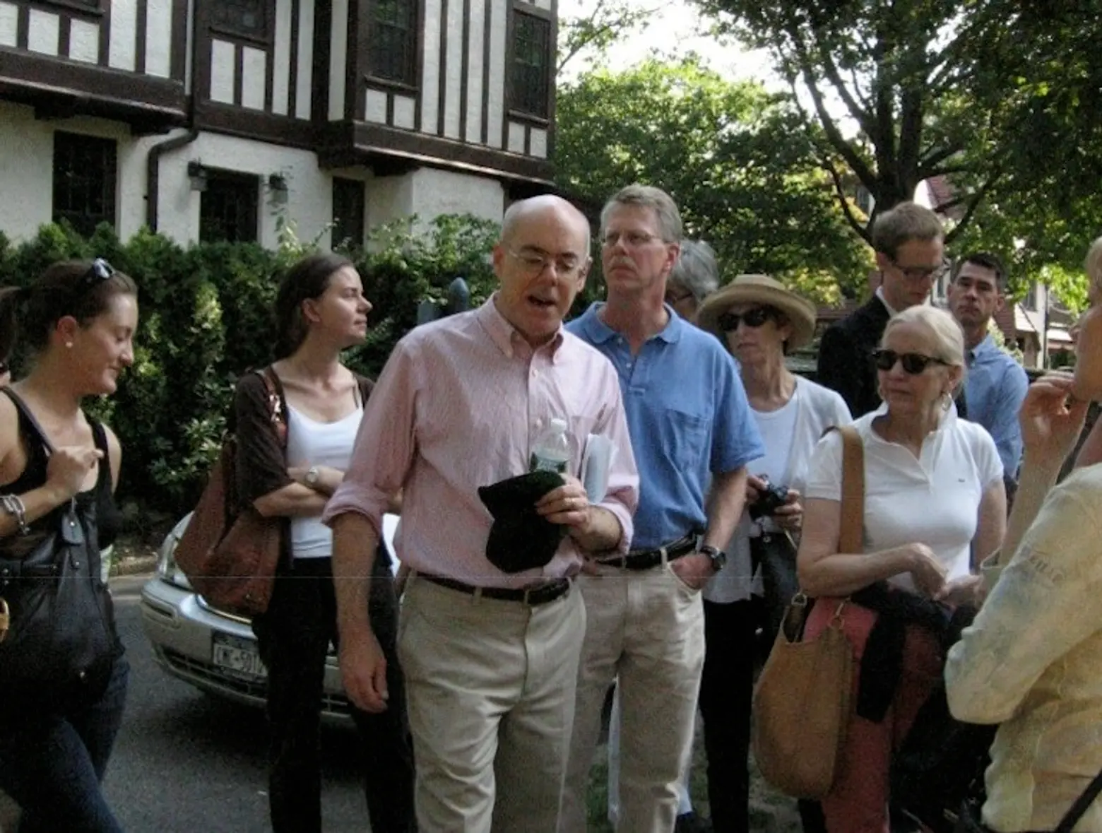 Francis Morrone, walking tour, tour guide 