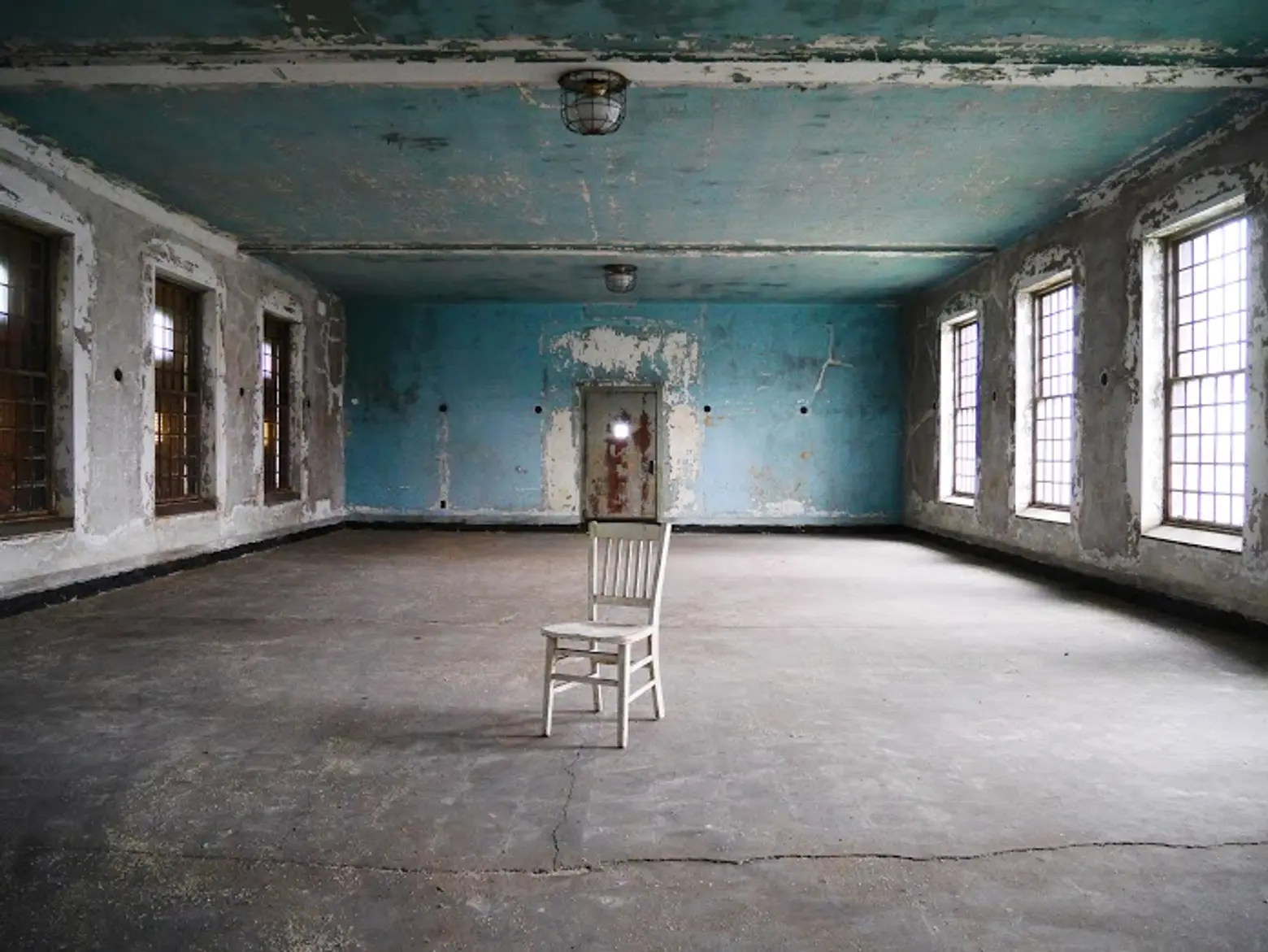Ellis Island hospital complex, New York Adventure Club, abandoned places NYC