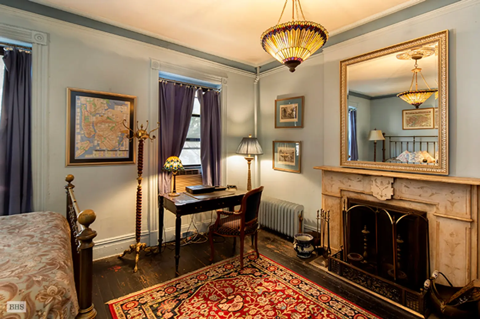 401 Manhattan Avenue, fireplace, living room, harlem 
