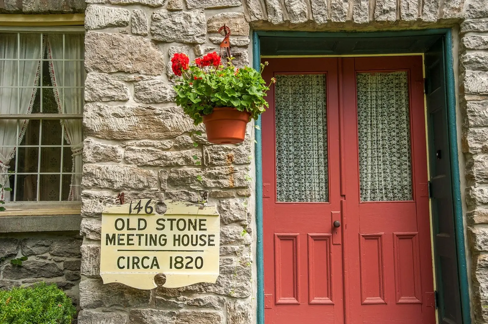 Old Stone Meeting House, Barneveld NUY, 146 Mappa Avenue, upstate stone houses,
