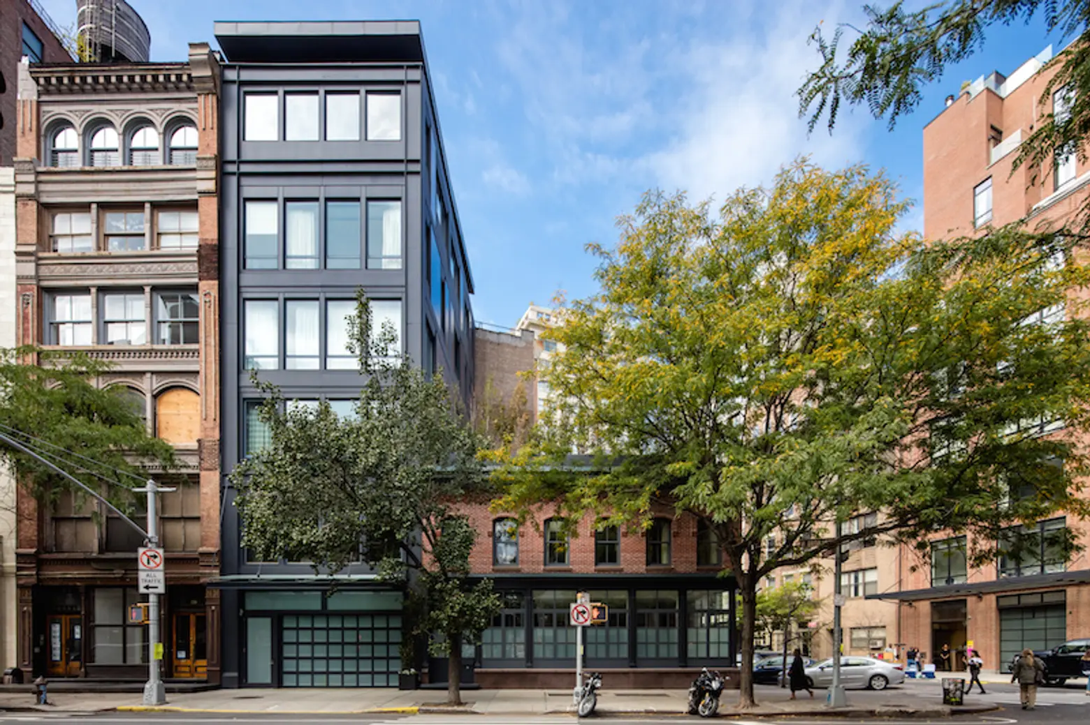 2 North Moore, Cool listing, Tribeca, Modern Townhouse, Mansion, Urban Mansion, Lap pool, garage, NYC mansion for sale