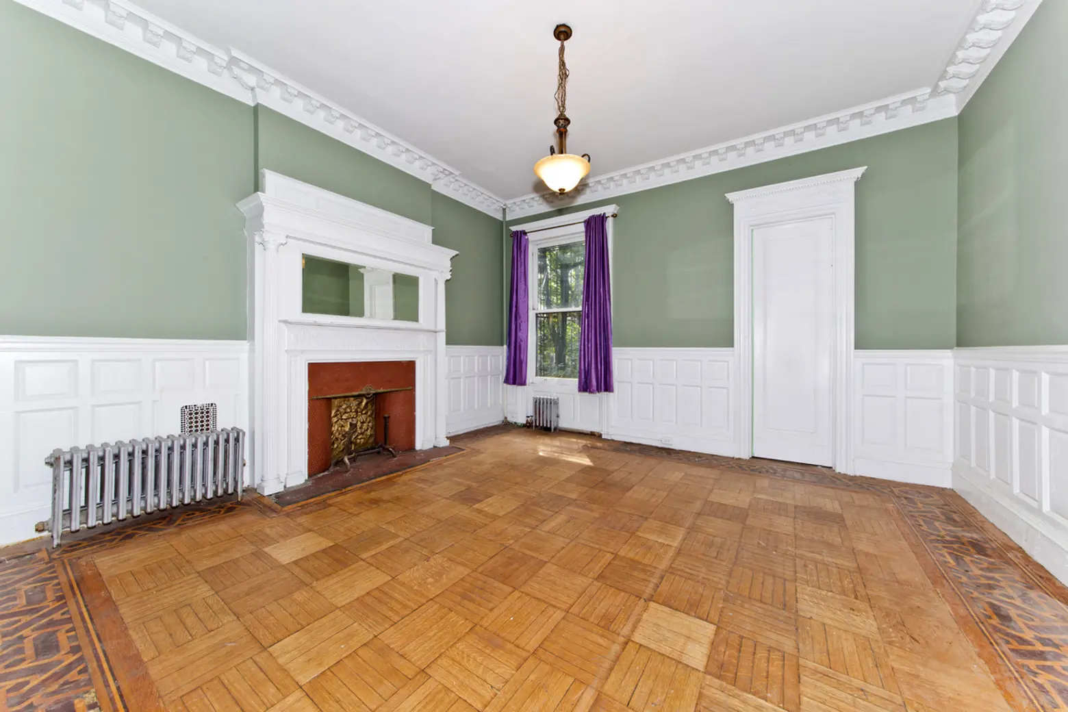 206 West 137th Street, Harlem brownstone, Donald Faison, NYC celebrity real estate