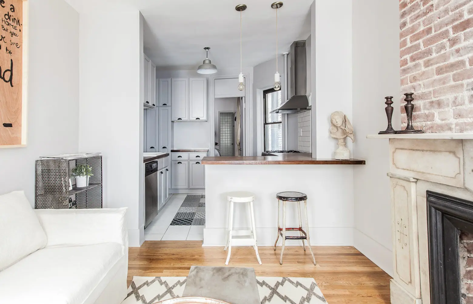 The New Design Project, Upper east side apartment, white apartment design 