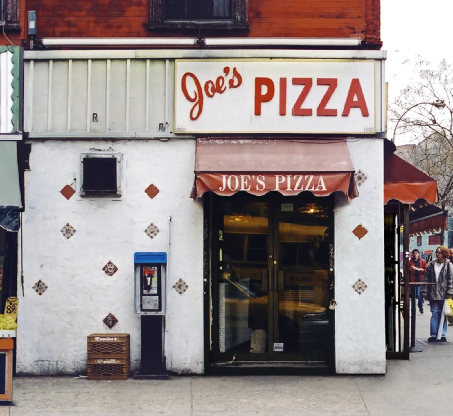 JOE’S PIZZA, nyc signage