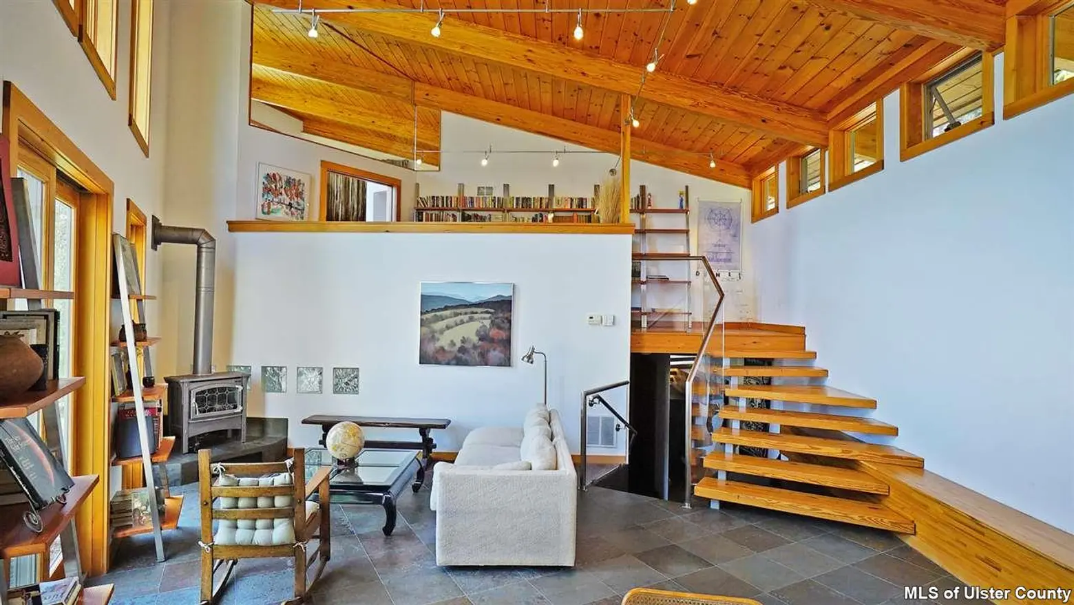 106 Mountain Laurel Lane, catskills, house, living room, modern