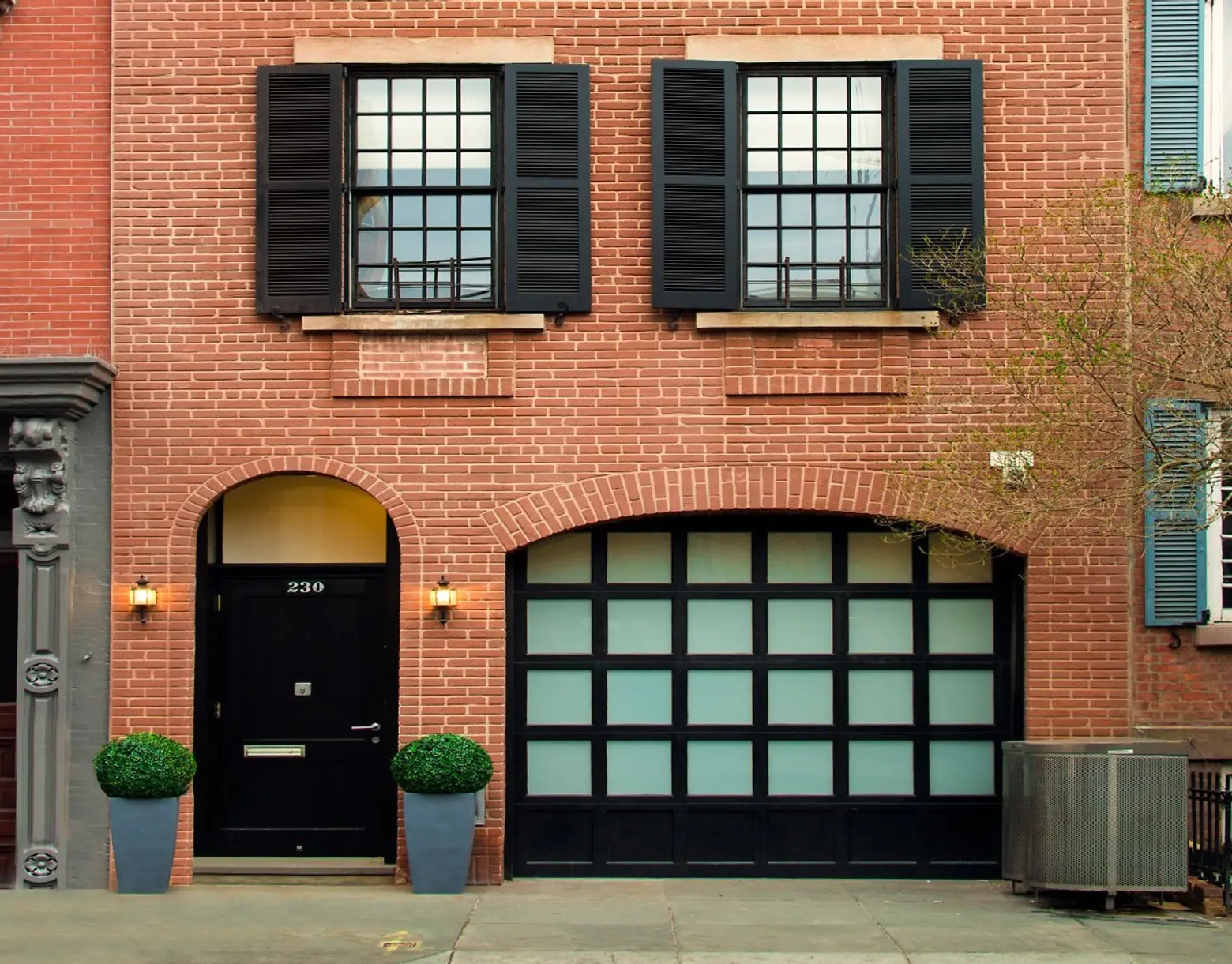 230 West 10th Street, Cool Listings, Historic Homes, carriage house, townhouse, Greenwich Village, Jean Lignel, Art Collector, Jeffrey Flanigan, Keith Haring, Warhol, Ida Applebroog, Manhattan townhouse for sale