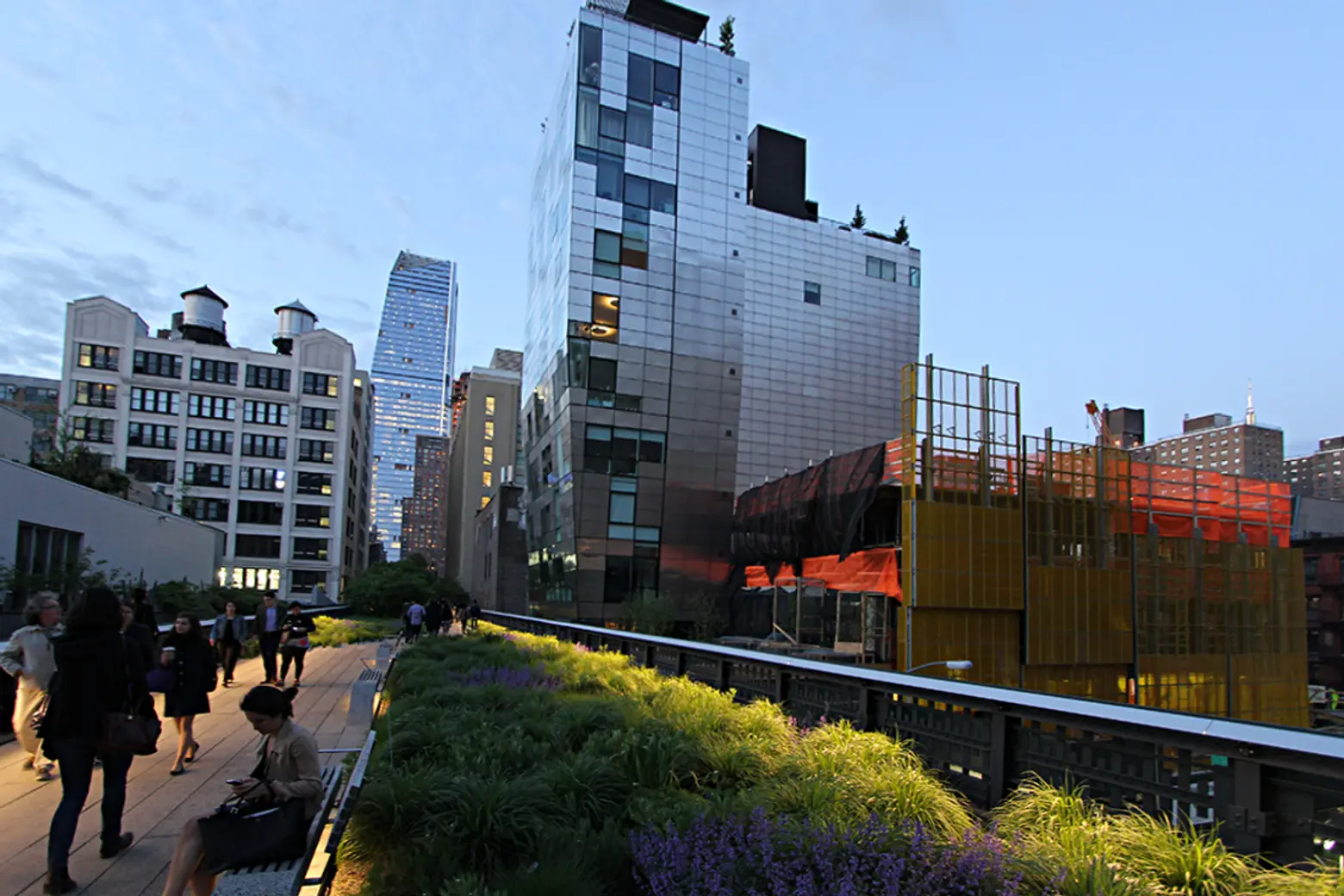 Revealed: 239 Tenth Avenue, High Line-Adjacent Condo Building Designed by Peter  Marino - New York YIMBY