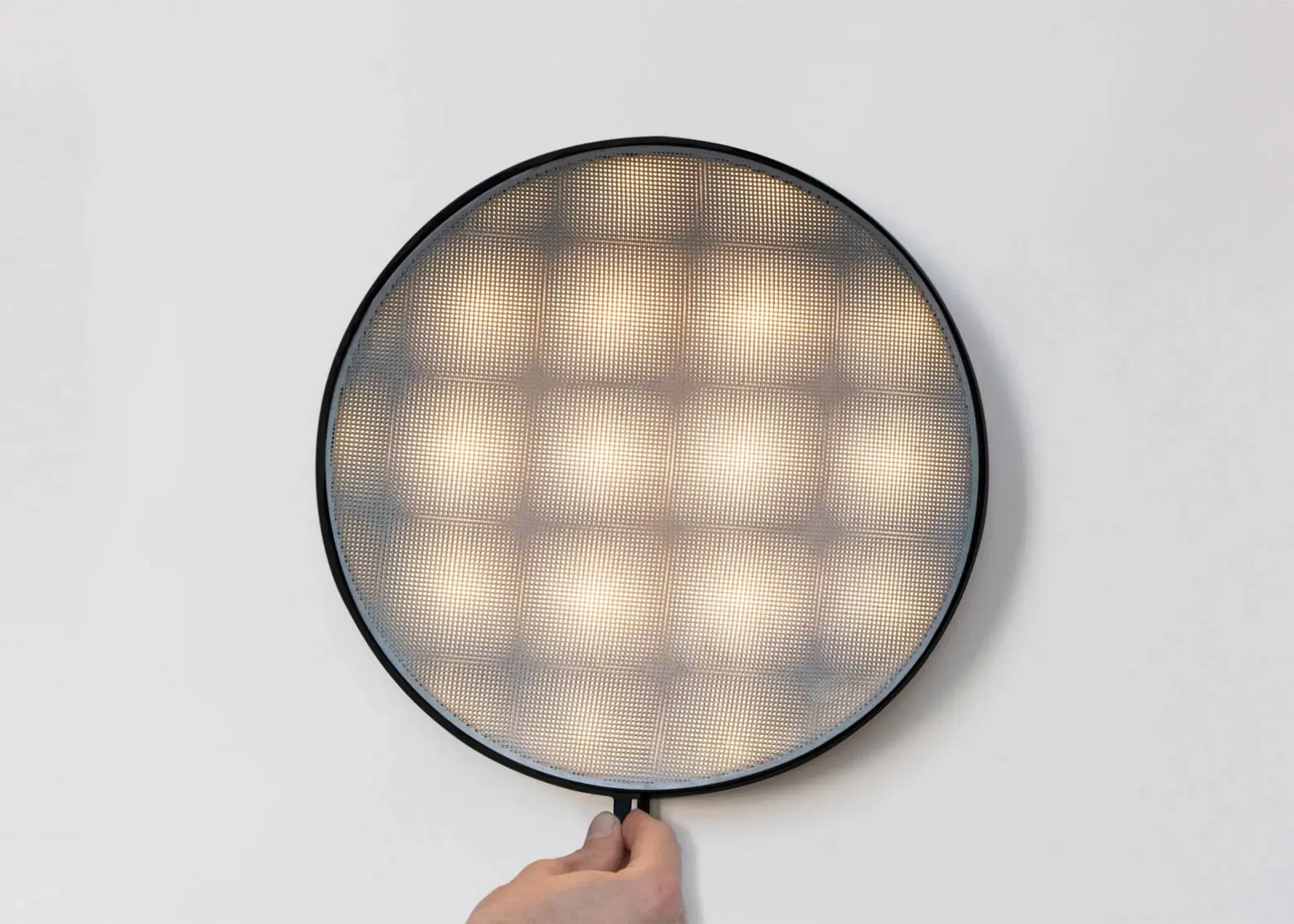 David Derksen, Moiré Lights, Moiré effect, perforated disks, LED light, playful lamps, light patterns