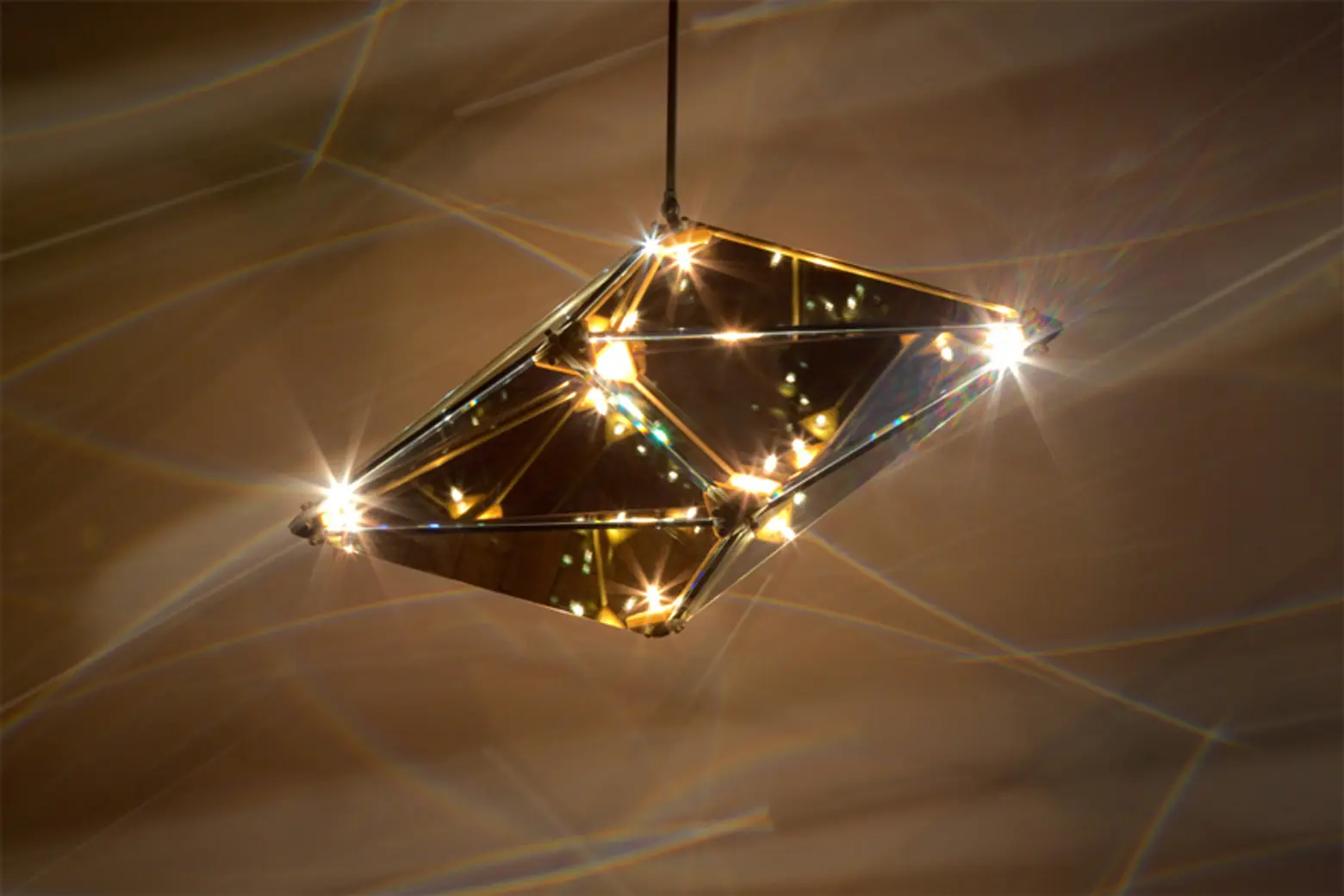 Bec Brittain’s Beautiful Maxhedron Pendant Lamp Creates Stunning Light Constellations