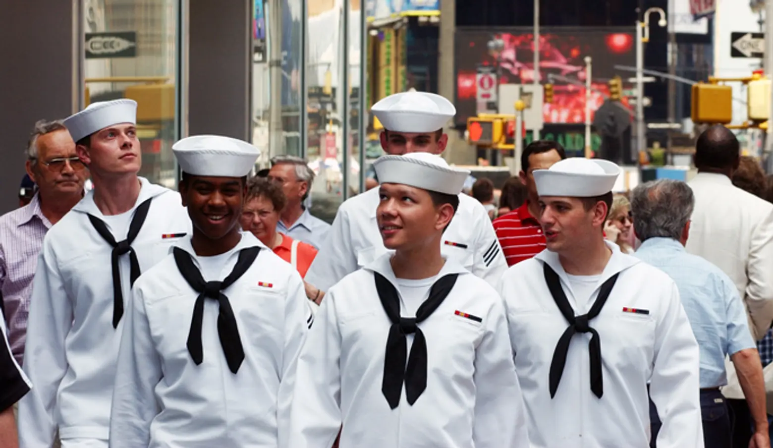 Fleet Week Sails into NYC; Art Gallery Pops Up in An Abandoned Brooklyn Subway Station