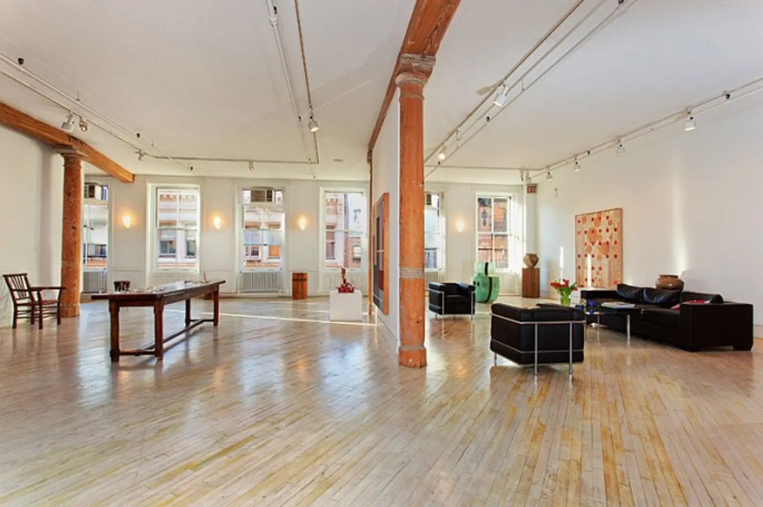 Art Collector Sells Massive SoHo Simplex for $4.5 Million to Reportedly Pesky Neighbors