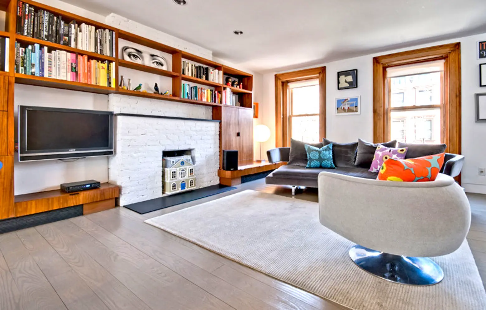 Winamp Creator Picks Up an Ultra Cozy Tompkins Place Pad in Cobble Hill