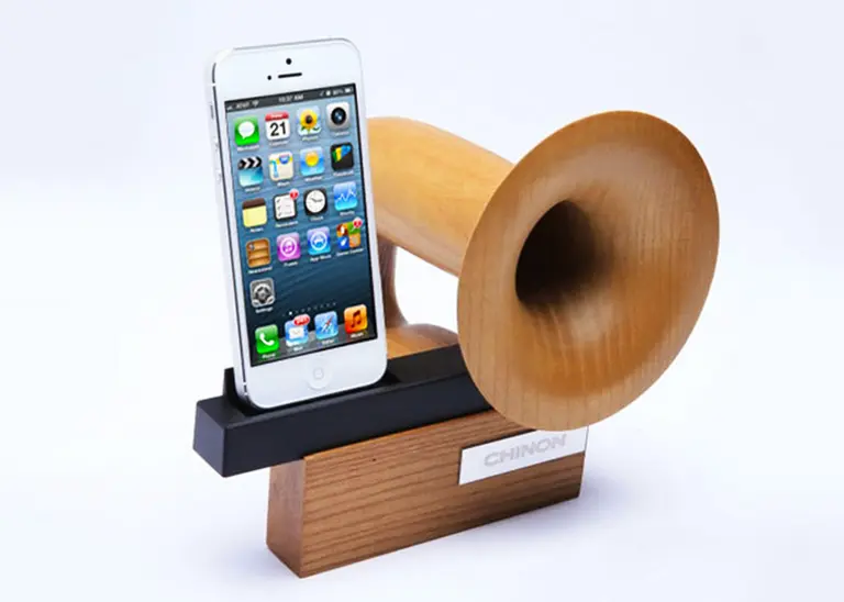 Chinon Legato Amplifier Provides an Eco-Friendly Way to Play iPhone Tunes