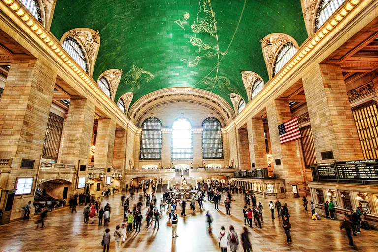 Daily Link Fix: 11 Secrets of Grand Central; HoodiePillow Creates the Ultimate Napping Experience