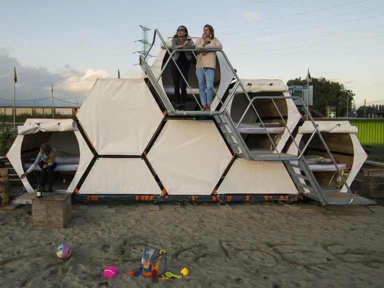 Daily Link Fix: Snooze in a Honeycomb Pod; Revel in the Beauty of Summer in NYC