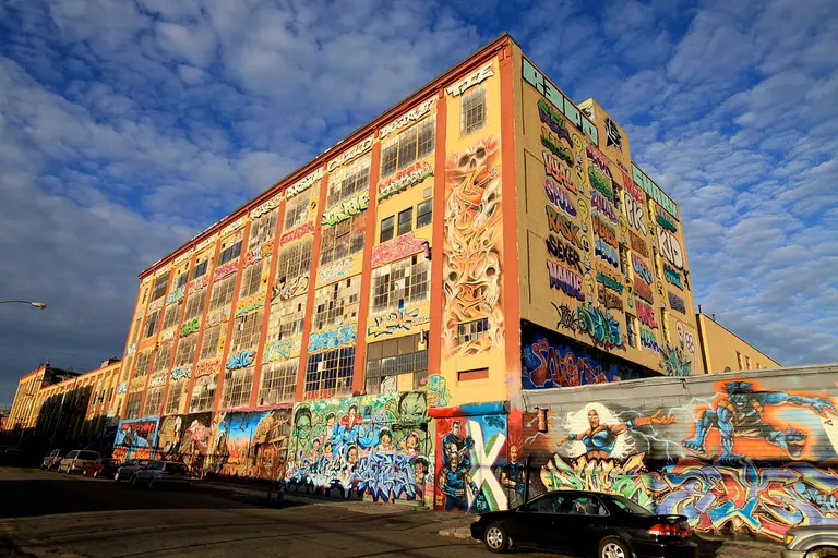 Daily Link Fix: Goodbye 5Pointz; Go On An African Adventure Without Leaving Home