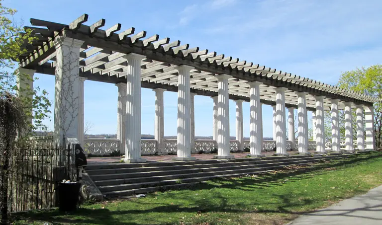 <b>And About That Grecian Temple on the Henry Hudson Parkway…</b>