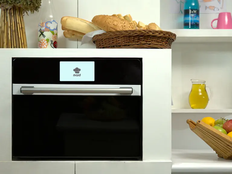 Crowdfunded MAID Microwave Suggests Meals Based on Your Eating and Fitness Habits