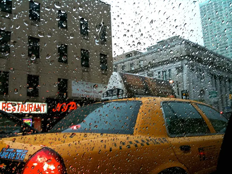 Why You Can’t Find a Cab in NYC When it Rains