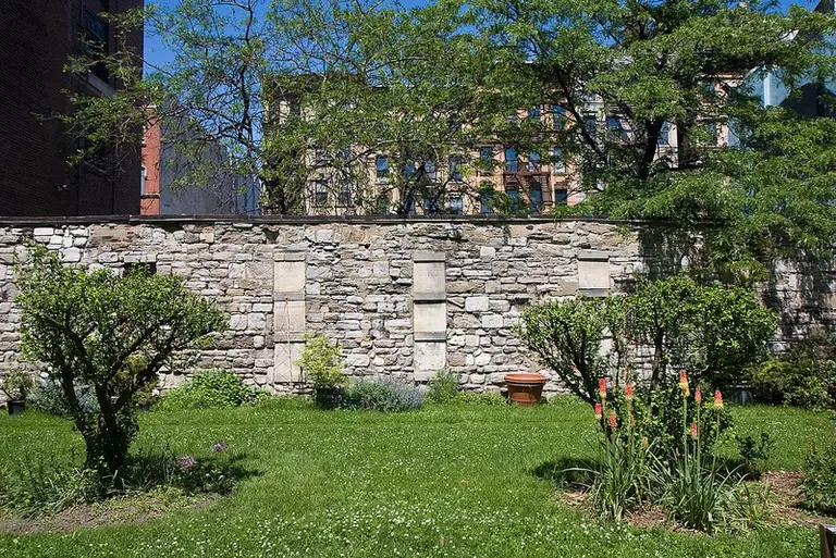 You Can Buy the Last Two Burial Plots in Manhattan for $350,000 Each