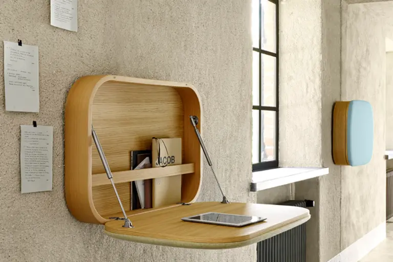 Nobu, A Transforming Desk-Shelf Inspired by Vintage Carrycases