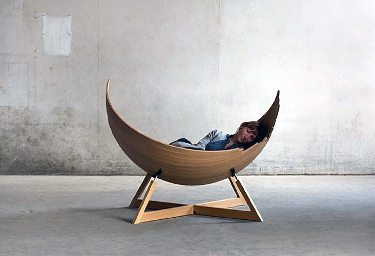 Viking-Inspired Barca Bench Fuses Furniture with Boat Building Techniques