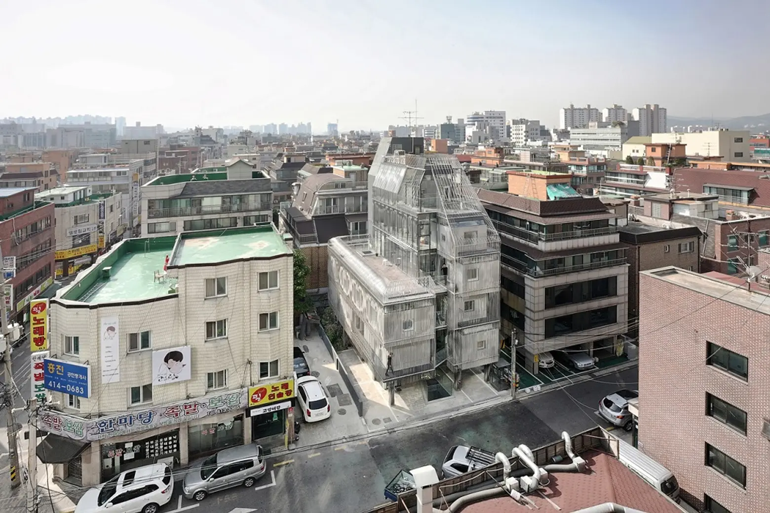 Songpa Micro-Housing: An Apartment That Adjusts to Your Relationship Status