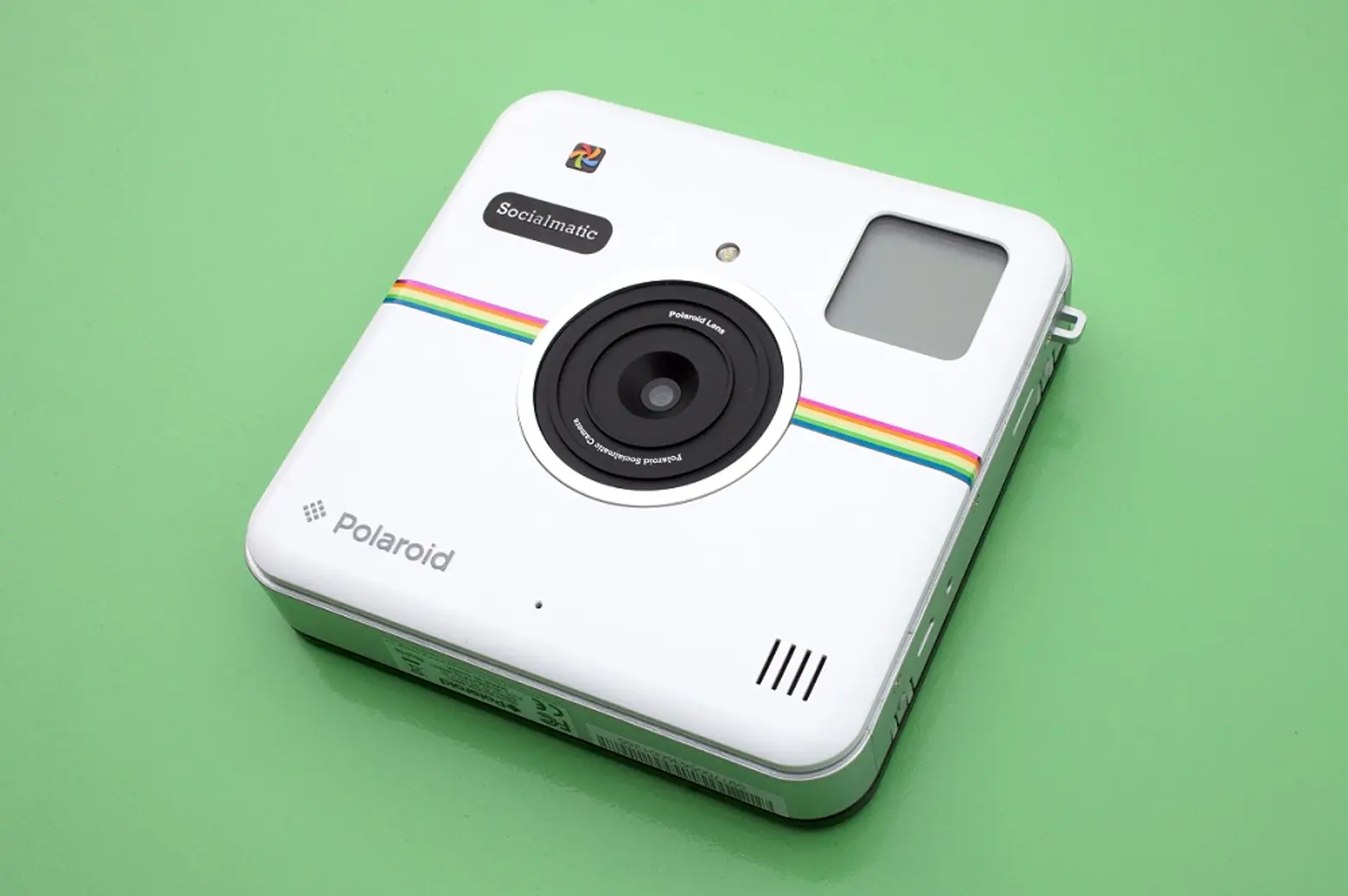 6sqft Gift Guide: Polaroid’s Socialmatic Camera Posts Your Pictures on Instagram
