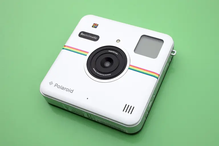 6sqft Gift Guide: Polaroid’s Socialmatic Camera Posts Your Pictures on Instagram
