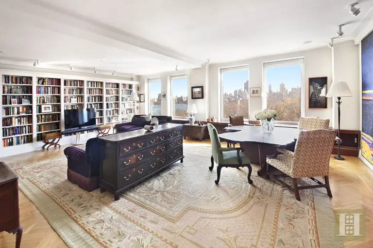 Julia Louis-Dreyfus’s Billionaire Businessman Father Sells Central Park West Pad for $7M