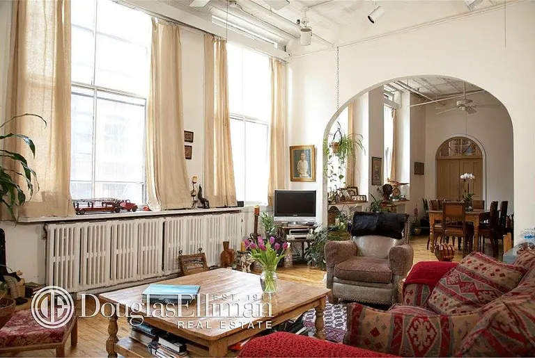 $6.8M Soho Duplex with Tin Ceilings Will Make You “Greene” with Envy