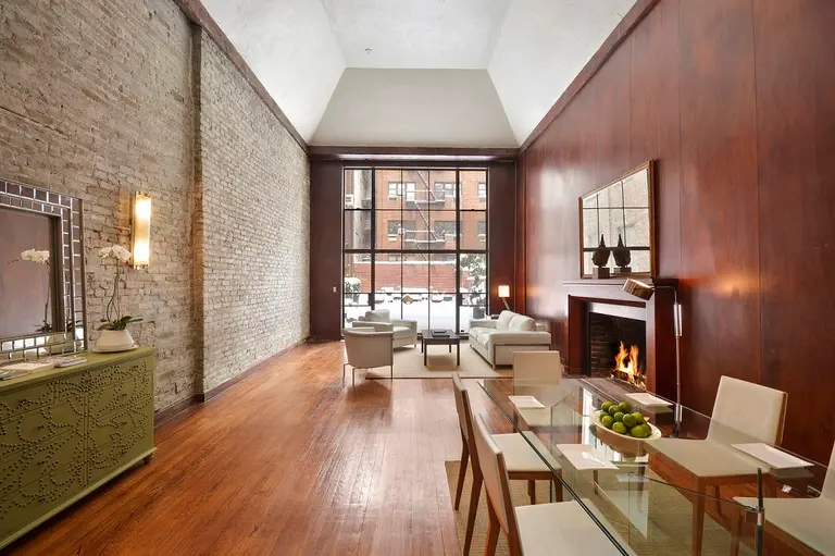 Wake Up Over and Over Again in This $6M Yorkville Townhouse with Soaring Vaulted Ceiling